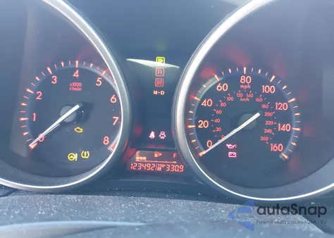 2010 Mazda Mazda3 S Sport z USA, uszkodzony, nr VIN JM1BL1S64A1305830